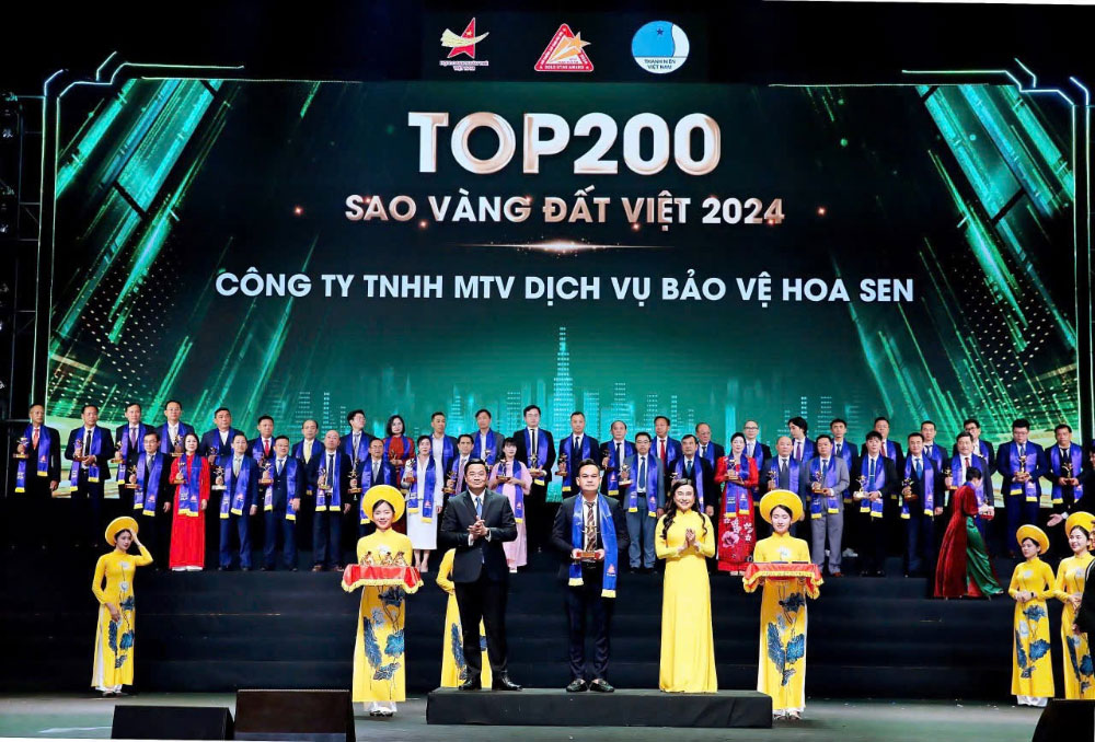 bao-ve-hoa-sen-nhan-giai-thuong-sao-vang-dat-viet-2024