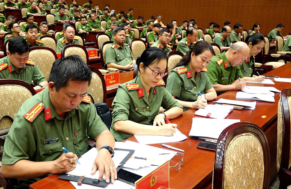 cong-an-tp-hcm-mo-cao-diem-45-ngay